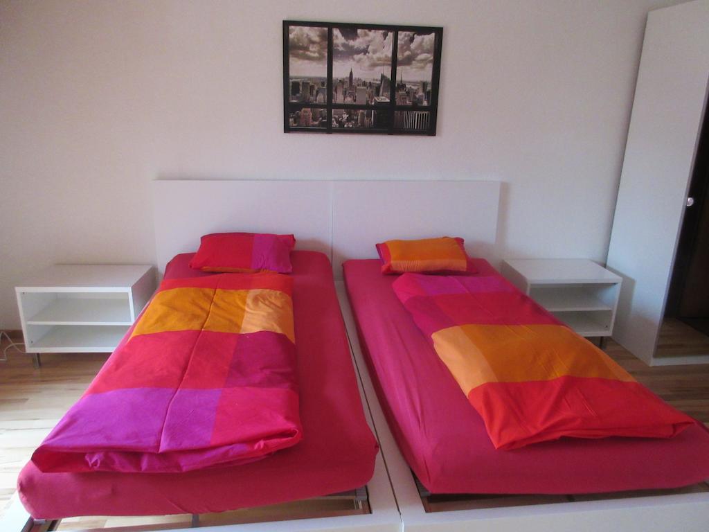 Good Bed Aarwangen Lägenhet Rum bild